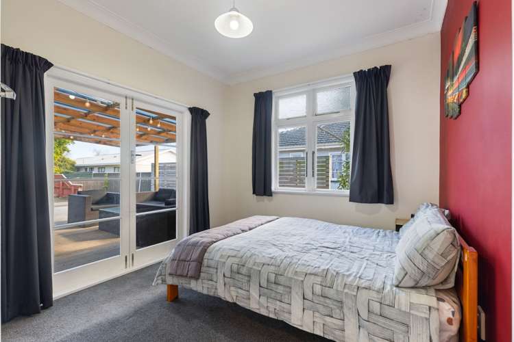 218 Vogel Street Roslyn_24