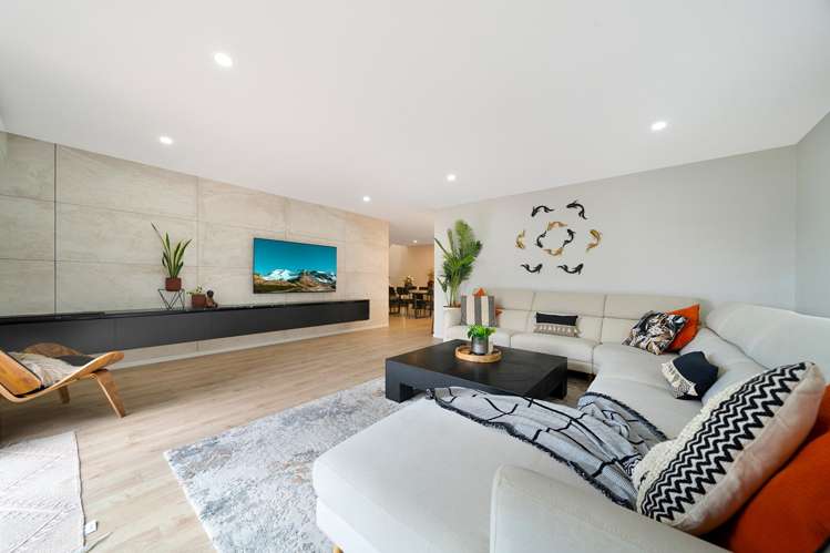 84 Connaught Street Blockhouse Bay_2