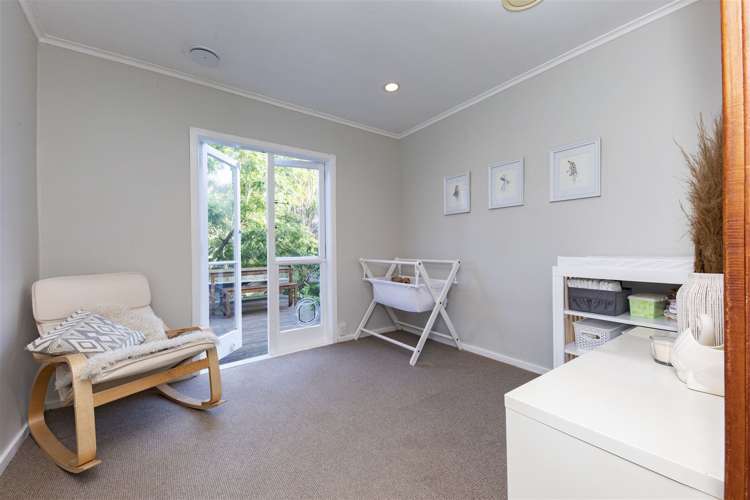 5 Grovelands Way Titirangi_14