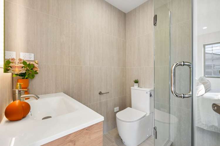 83 Wavecrest Lane Hobsonville_10