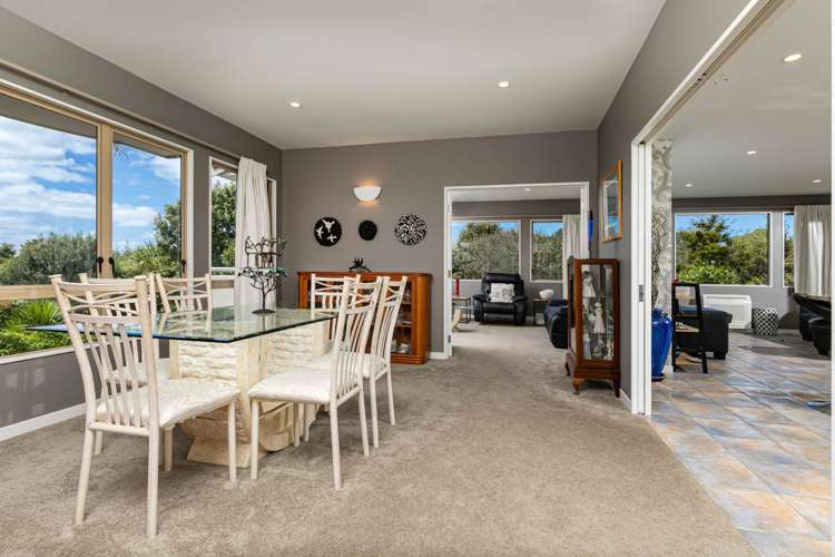 17 Asbury Crescent Campbells Bay_12