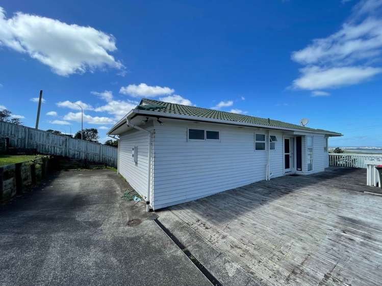 322a Hillsborough Road Hillsborough_12