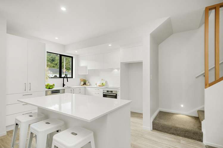 16 Tawhai Street Stokes Valley_11