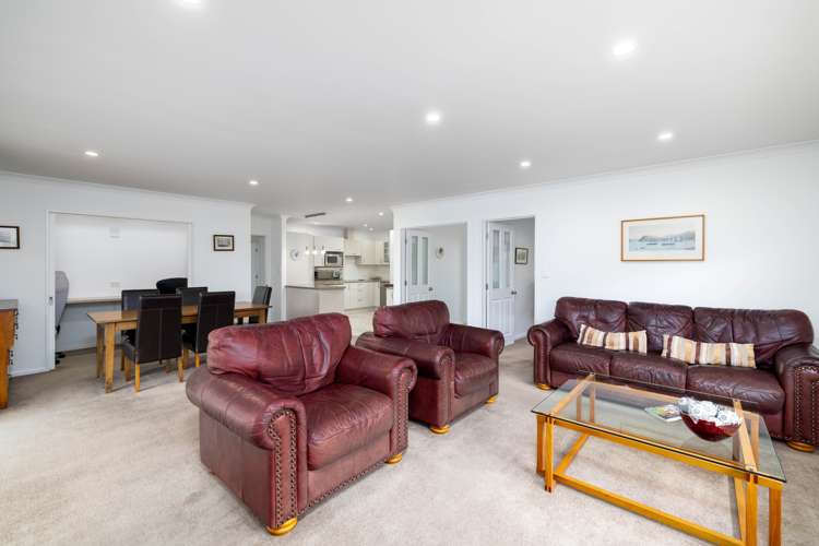 15 Papaumu Green Parklands_6