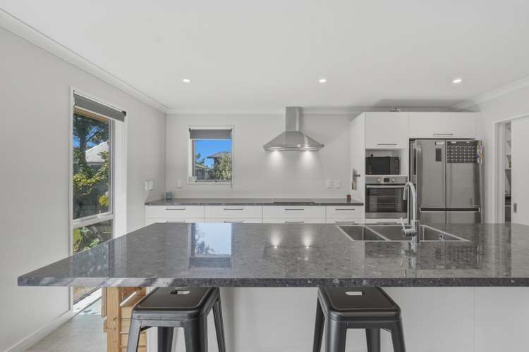 11 Walter Place Kirwee_3