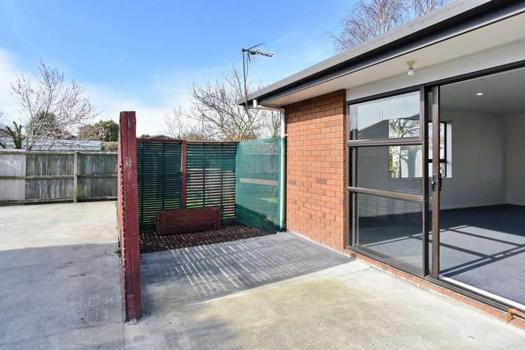 2 Dickson Crescent Hornby_13