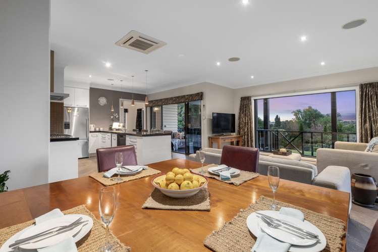 24 Riverstone Drive Welcome Bay_12