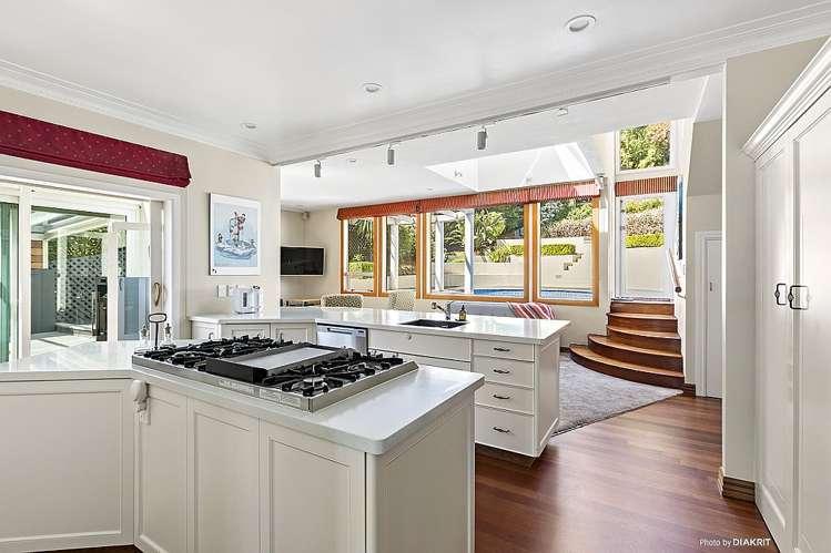 234 Marine Drive 1296_5