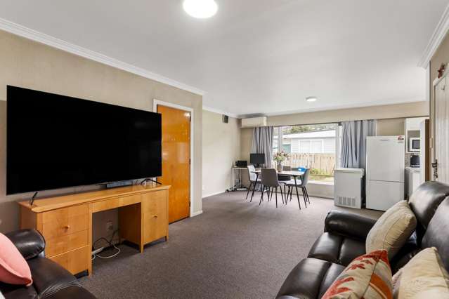 4/23 Trafalgar Street Johnsonville_4