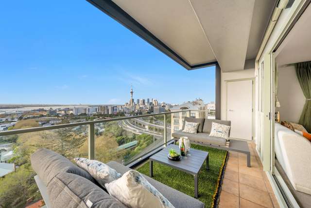 8B/8 Howe Street Freemans Bay_3