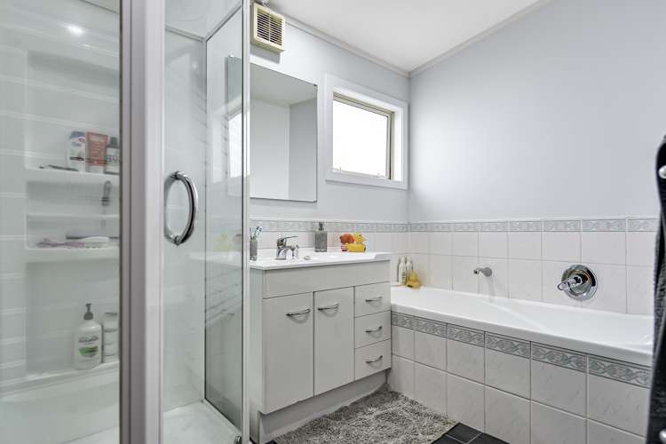 180 Whatawhata Road Dinsdale_13