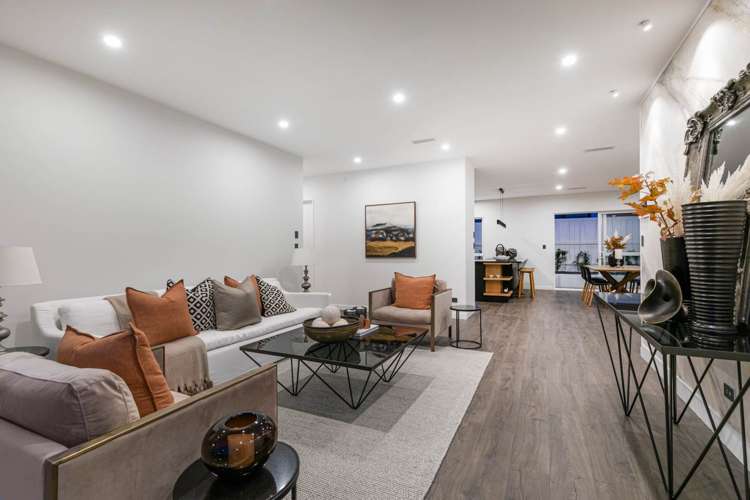 2 Parish Drive Wainui_8