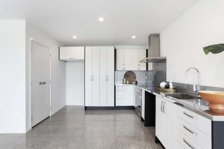 115 Tirimoana Road Te Atatu South_7