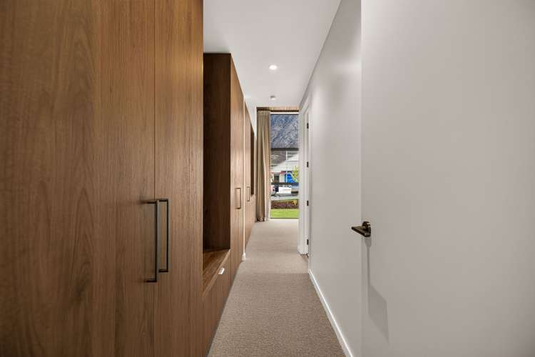 11 Rowe Drive, Hanley's Farm Jacks Point_16