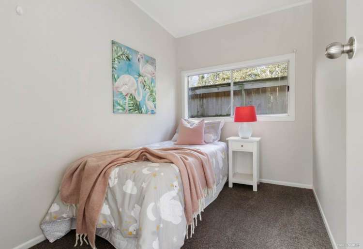 135c Rosier Road Glen Eden_8