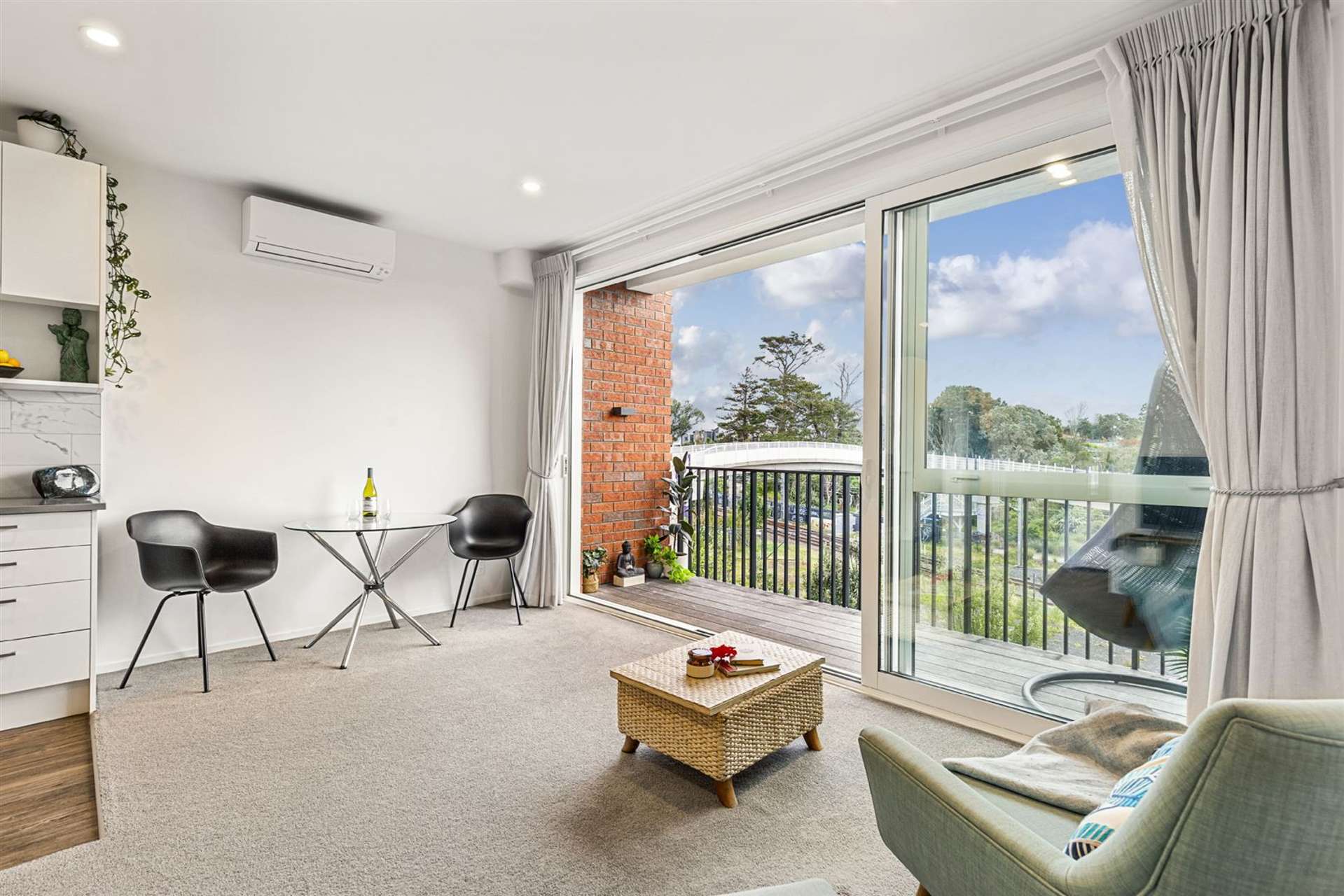 217/1a Soljak Place Mount Albert_0