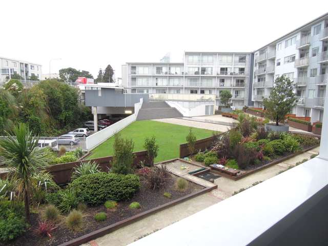 A207/130 Anzac Street Takapuna_1