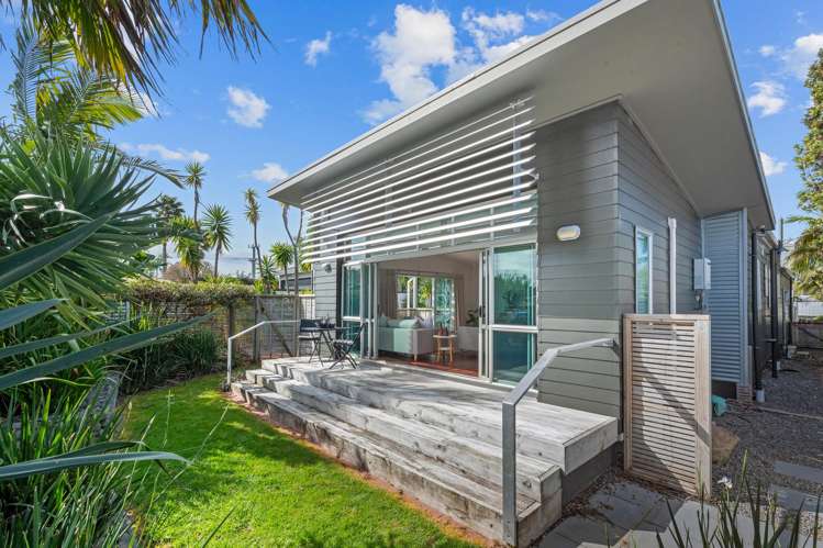 2/2 Salem Place Torbay_19