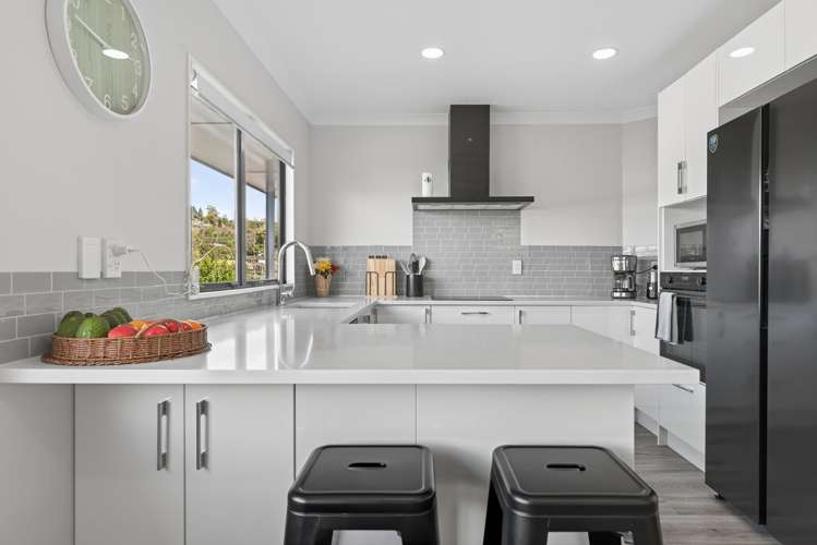 19 Mamaku Rise Welcome Bay_1