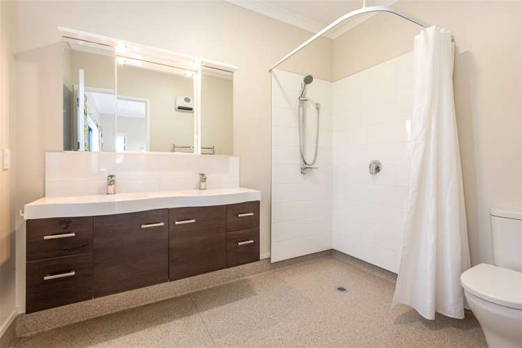 49 Napier Drive Wigram_13