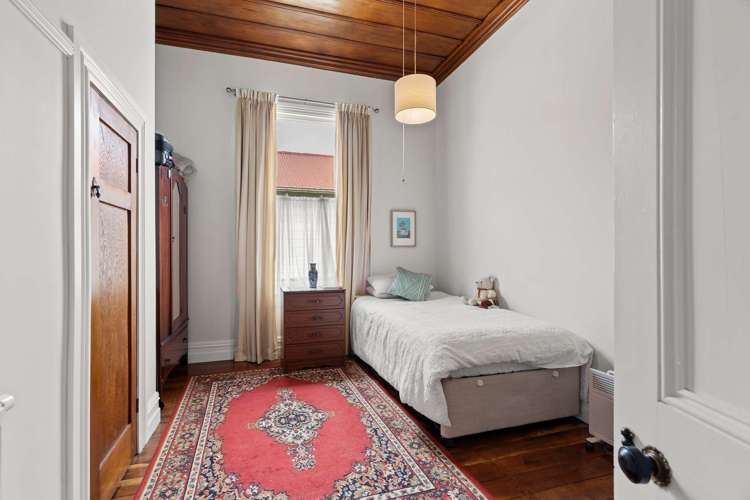 407 French Street Akina_14