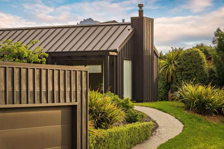 10 Ellesmere Avenue Jacks Point_11