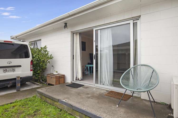 3/10 Lane Street Woolston_10