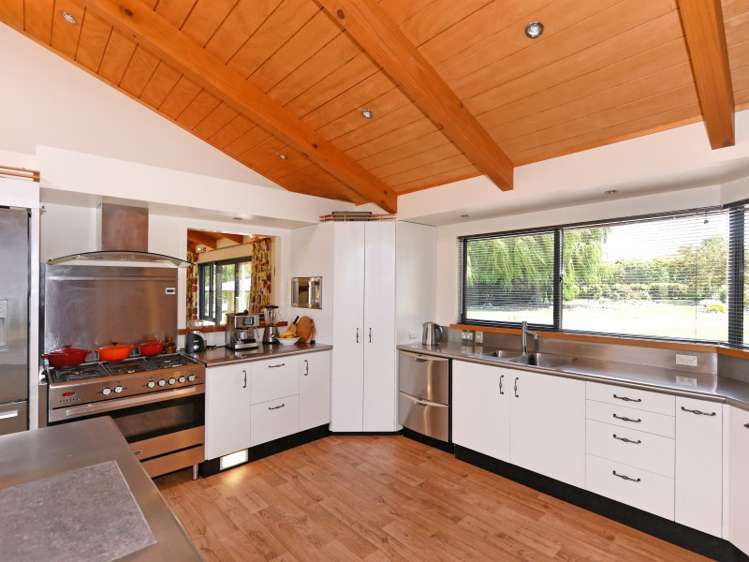 12 Baigent Valley Road Wakefield_9