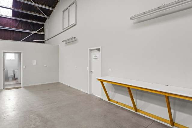 126 Riverbank Road Okoia_4