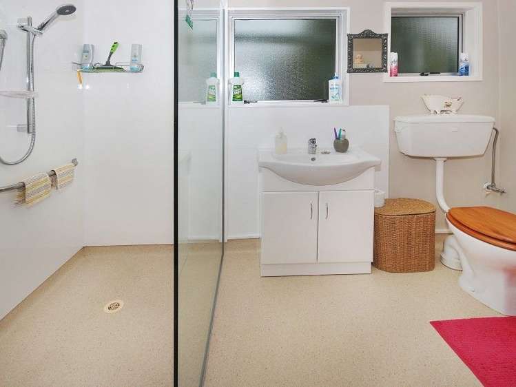 1 Kowhai Grove Featherston_8