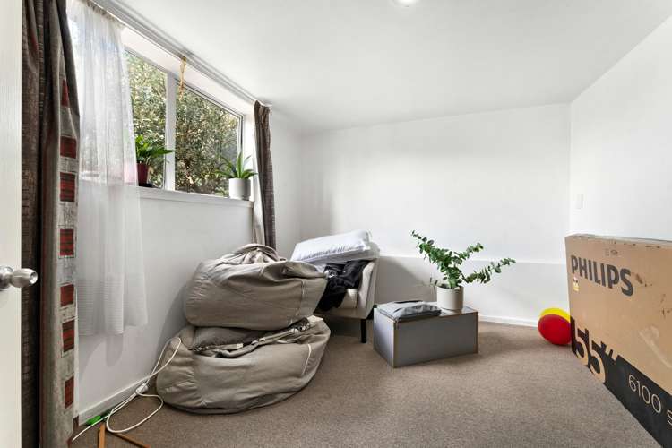 8 Laburnum Road New Windsor_18