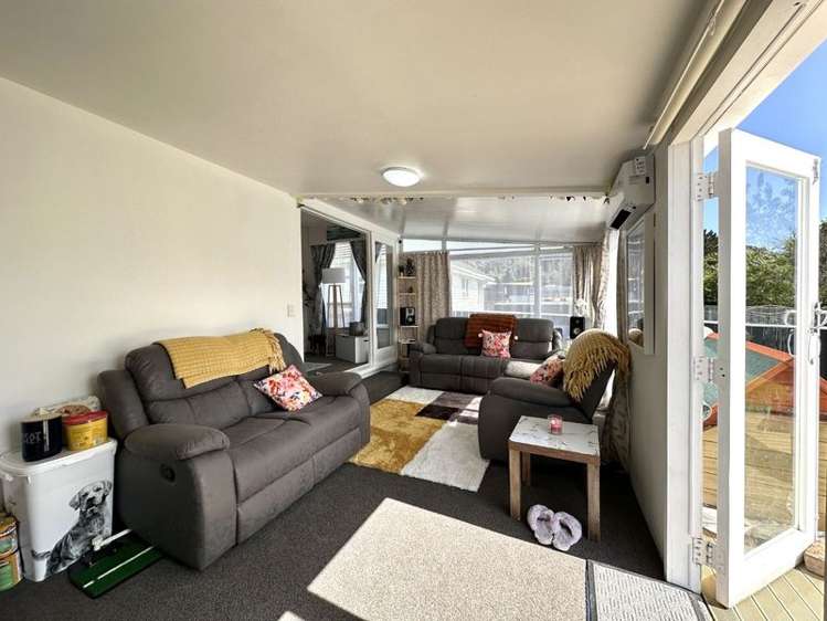 62 Karaka Street Wainuiomata_11