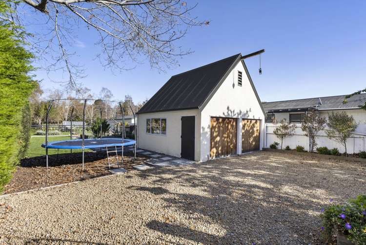 1693 Cust Road Cust_24