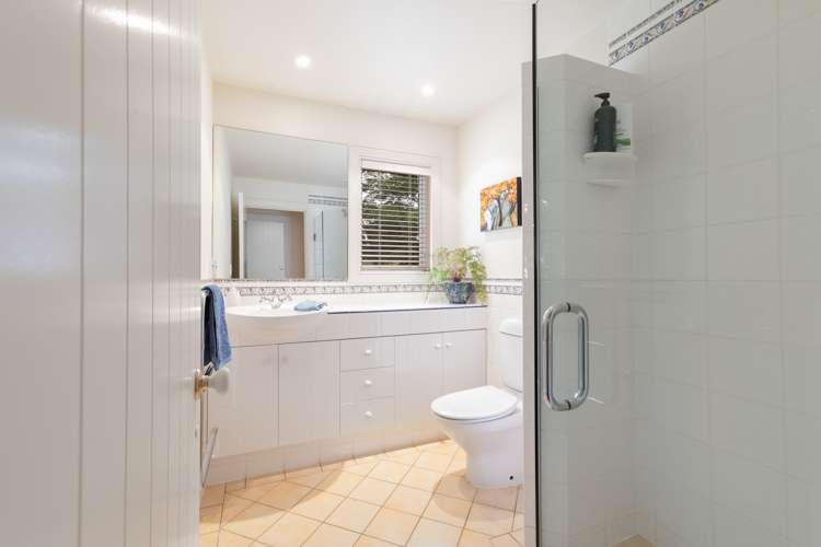 1 The Avenue Arrowtown_10