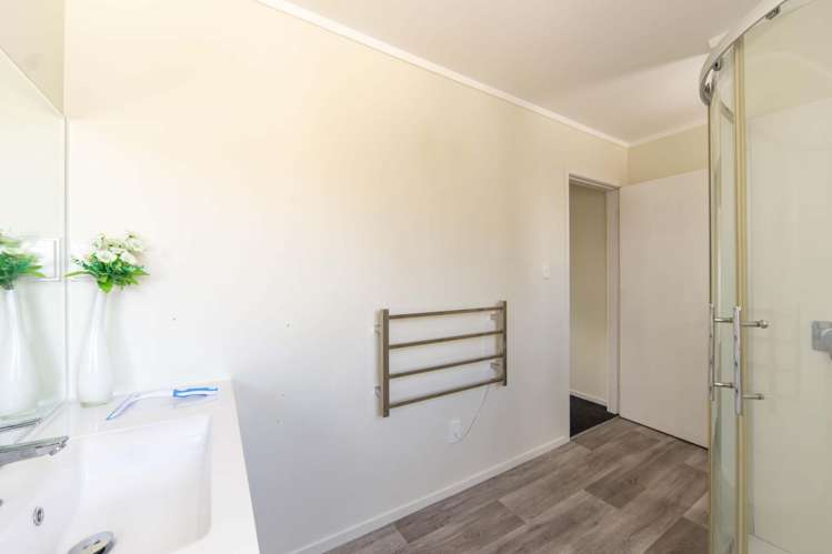 3/125A Knighton Road Hillcrest_6