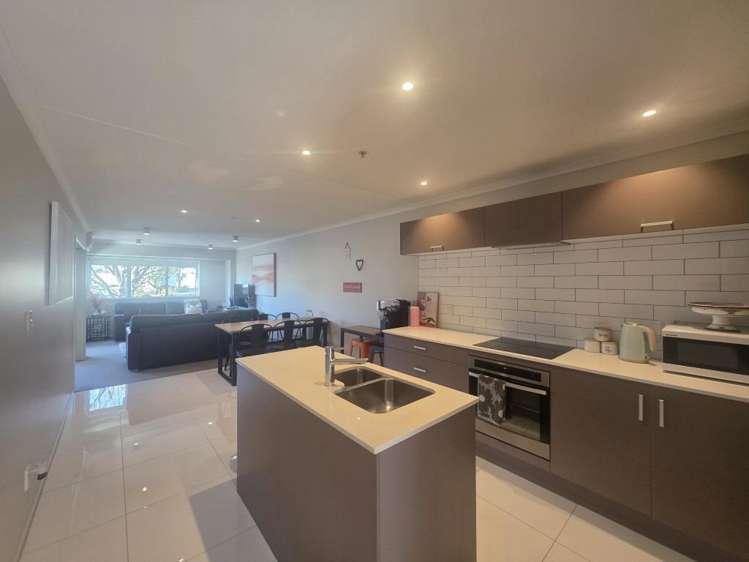 110/277 Maunganui Road 11229_2