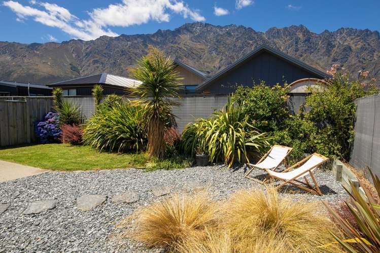 41 Howden Drive Jacks Point_17