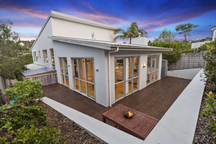 684a Beach Road Browns Bay_14