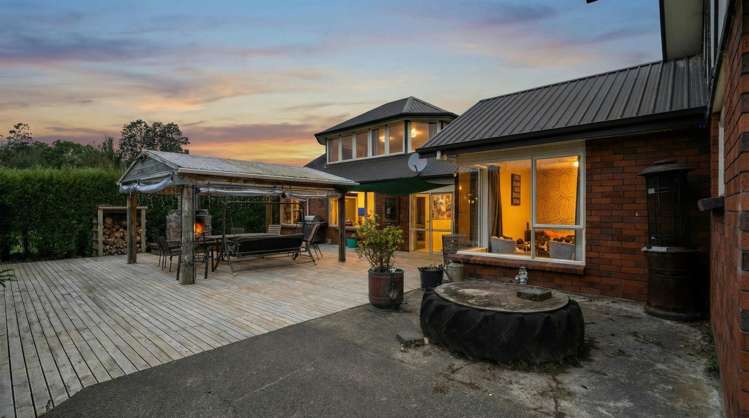 490 McQuarrie Street Tisbury_0