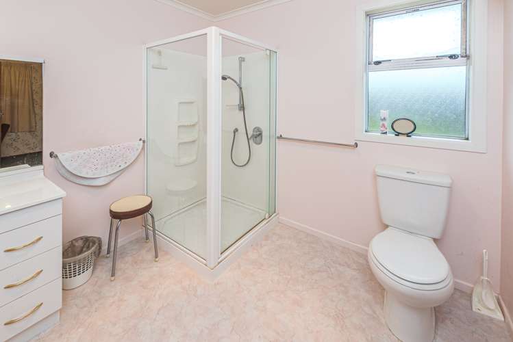 21 Fox Road Springvale_13