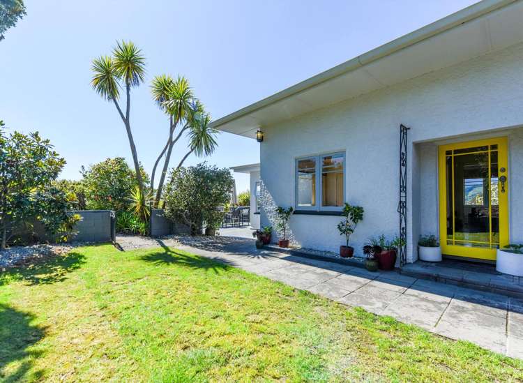 89 Princes Drive Britannia Heights_22