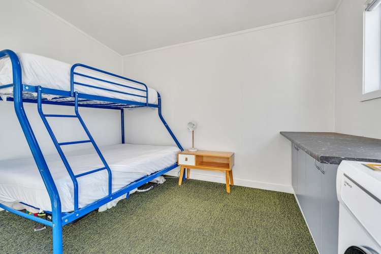 147 The Fairway Matarangi_26