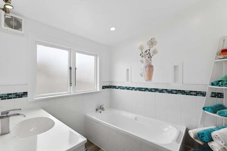 104 Murphy Road Taradale_4