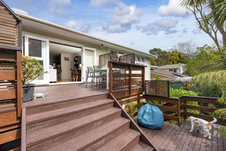 183 Golf Road Titirangi_8