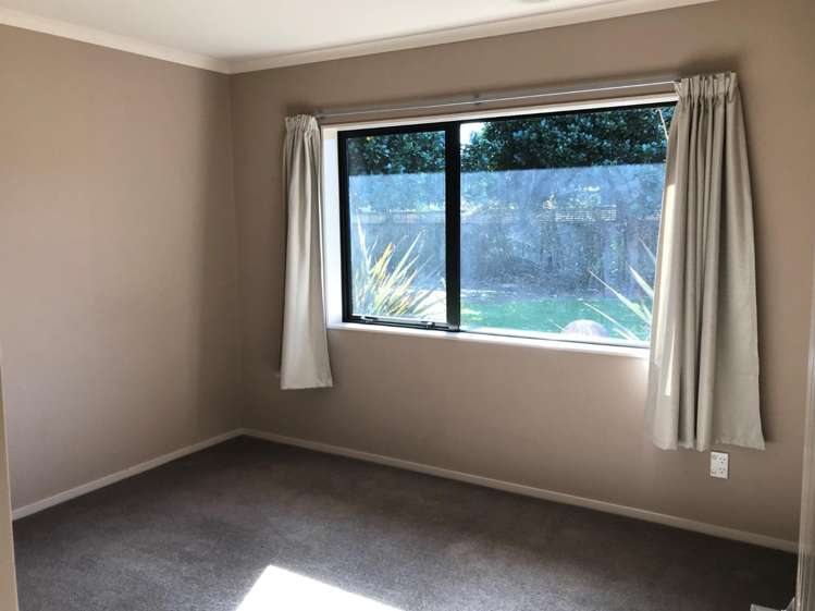 6 Daniel Crescent 11373_9