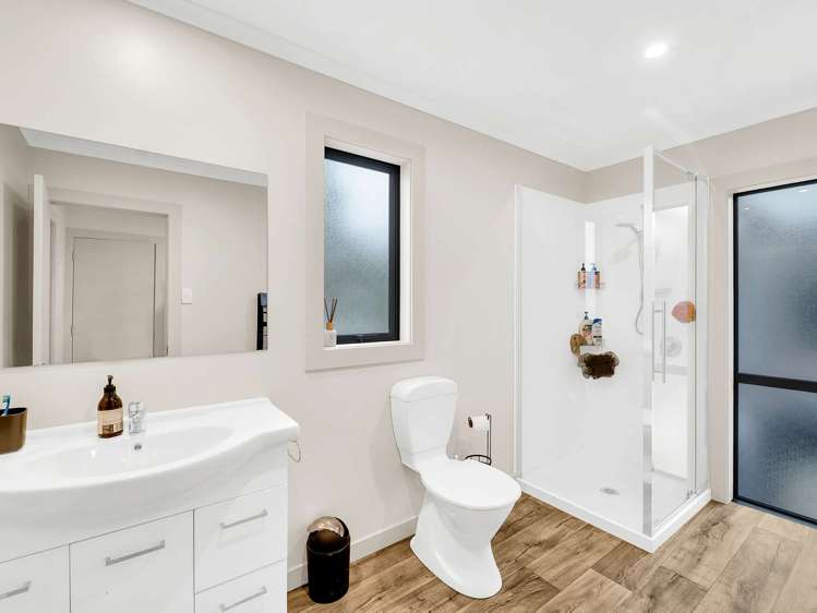 358 Pounawea Road Owaka_19