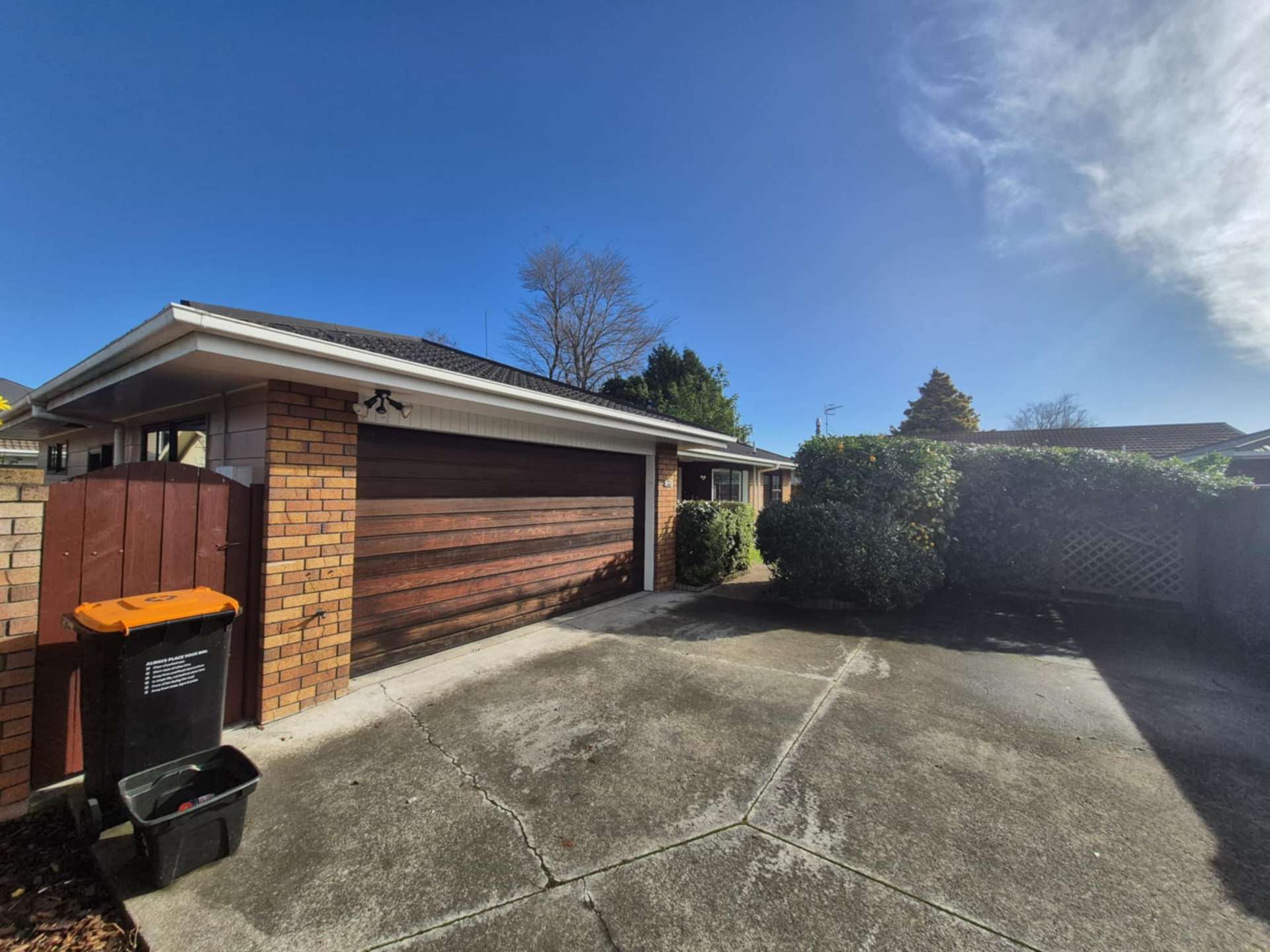 209a College Street West End_0