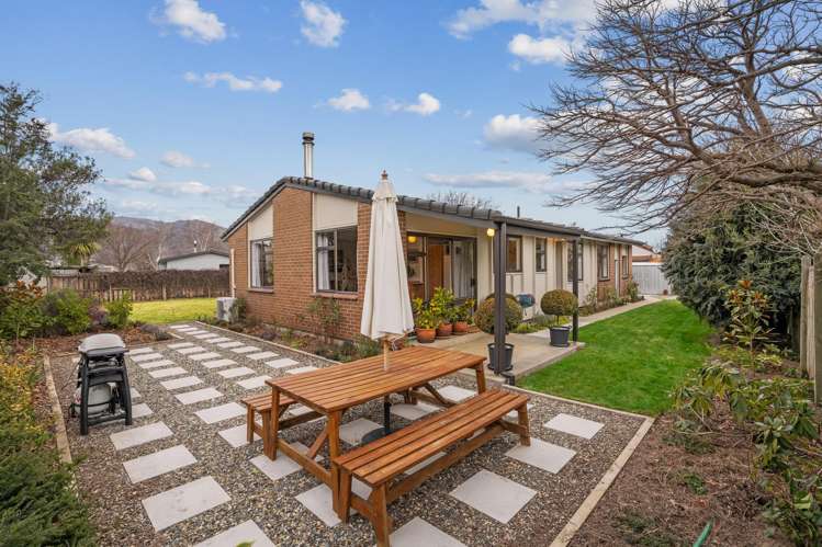 48 Antimony Crescent_0