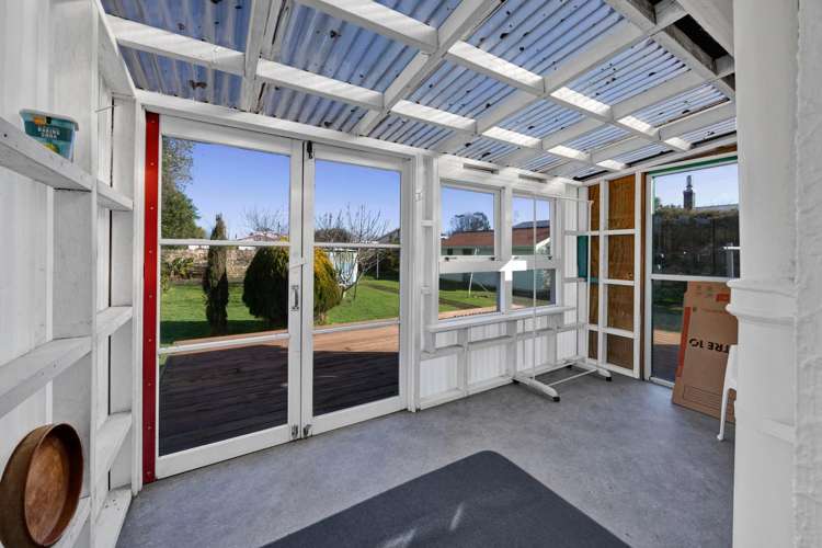 17 Burns Street Hawera_11