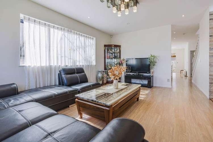10 Helianthus Avenue Flat Bush_8